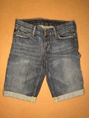 Citizens of Humanity Women’s Denim Bermuda Shorts size 27~ 98% cotton